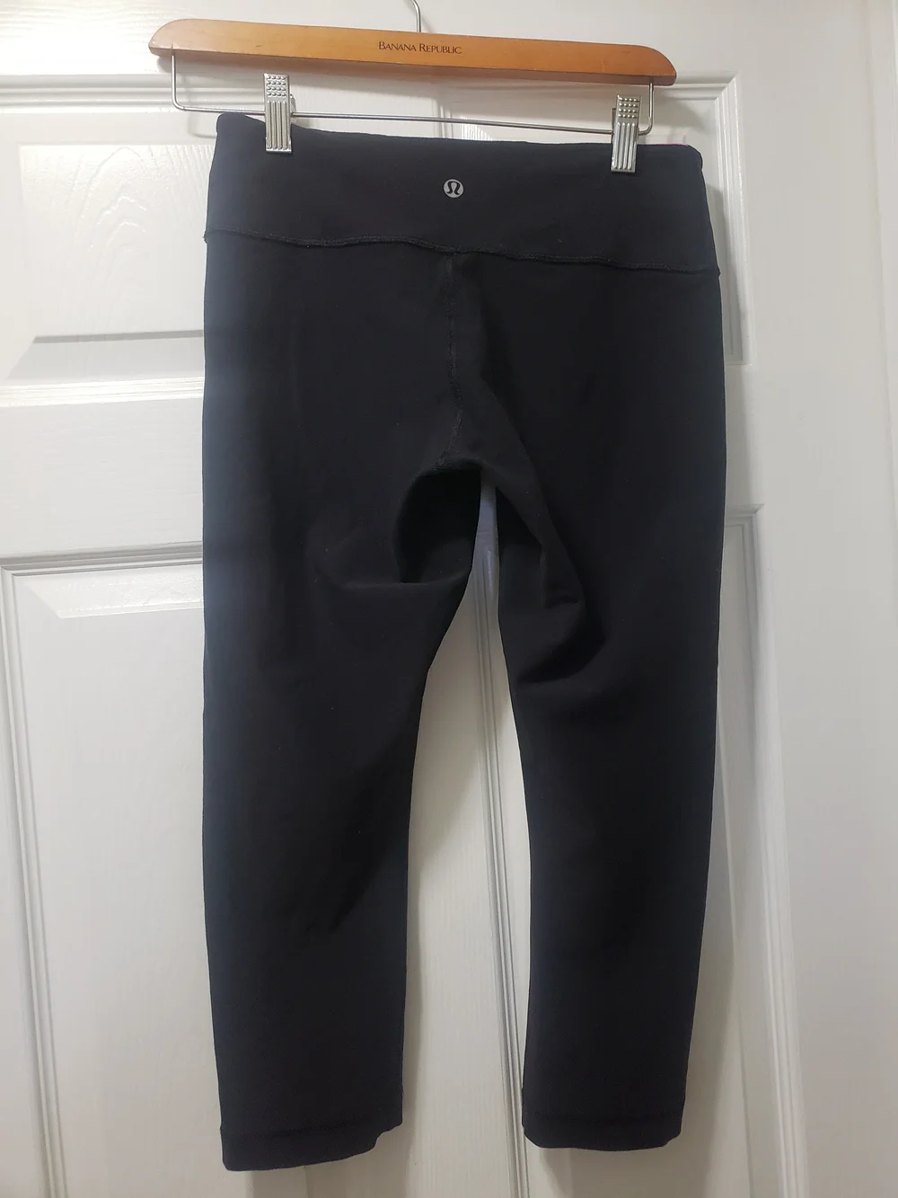 lululemon athletica Black Capri Leggings with Pink & Green Floral Waistband